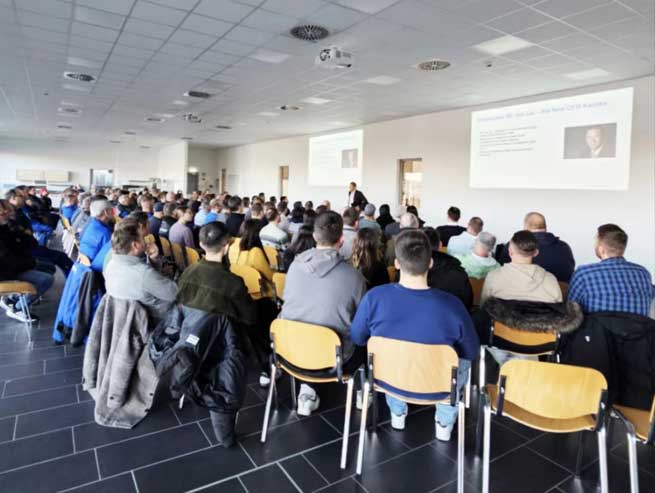 Jwell Successfully Bought Germany Kautex Company Which Is Specialized in Blow Molding Machine We Are Keeping Running for Bright Future