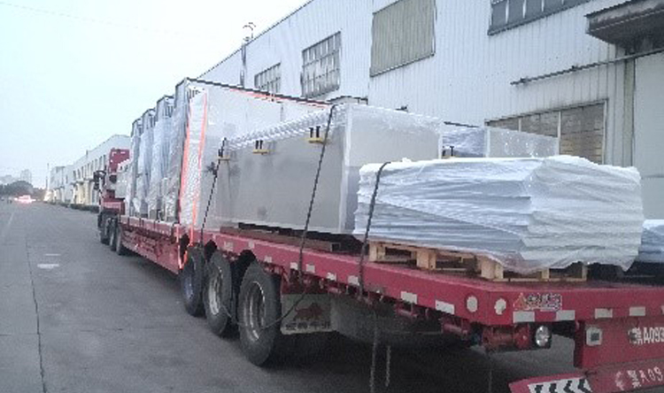 Polyester Spinning Machine Packing & Shipping