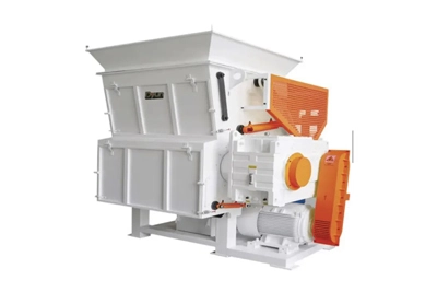 Single Shaft Shredder Machine