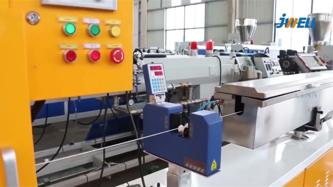 Video of 3D Printing Extrusion Production Line