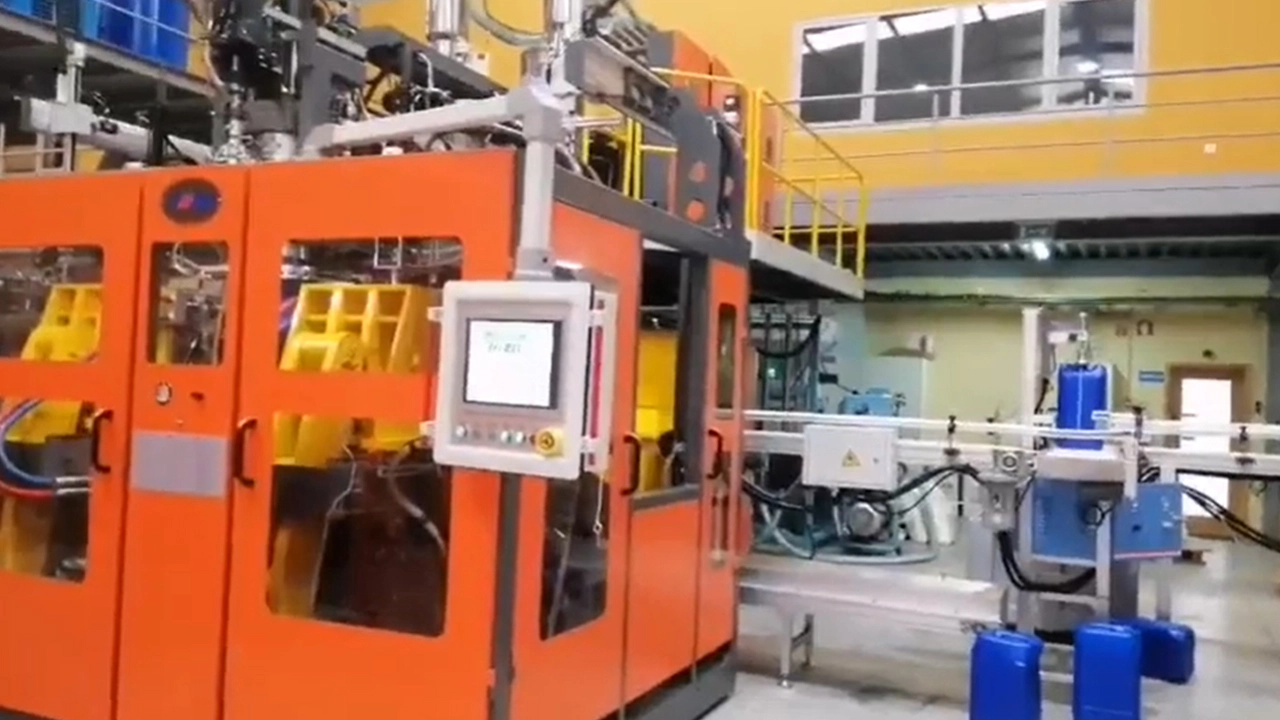 Video of Bottle Blow Molding Machine