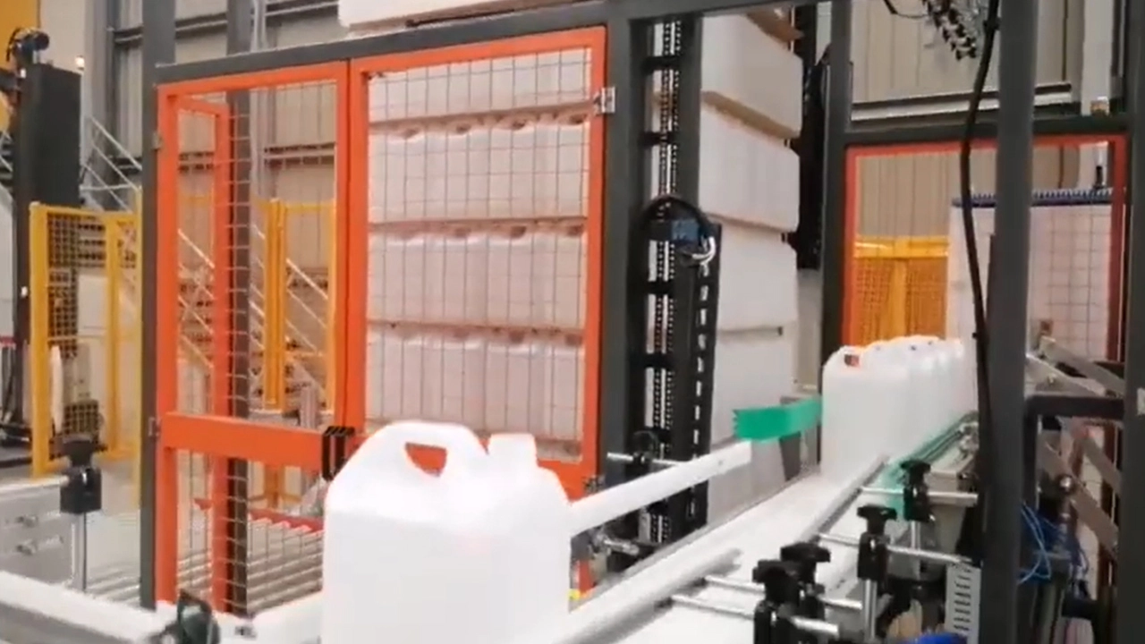 Video of Double Station Blow Molding Machine