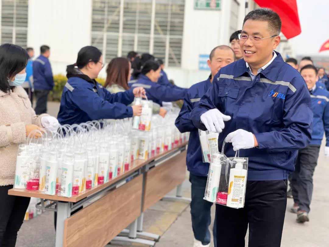 Run to Get Health Run to Get Energy SUZHOU JWELL Machinery CO LTD held a 10 000 meters long distance running activity to welcome the New Year s Day Run to Get Health Run to Get Energy SUZHOU JWELL Machinery CO LTD held a 10 000 meters long distance running activity to welcome the New Year s Day